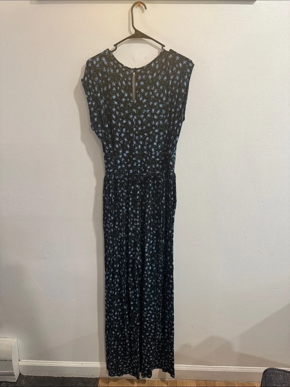 LOFT Jumpsuit Blue Floral Print size Large